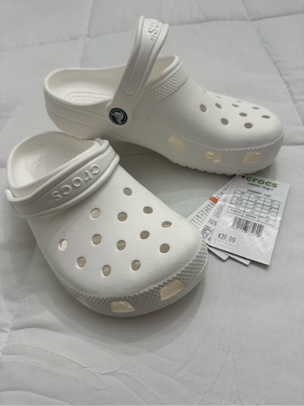 CROCS Kids / Adult Classic Clog in White